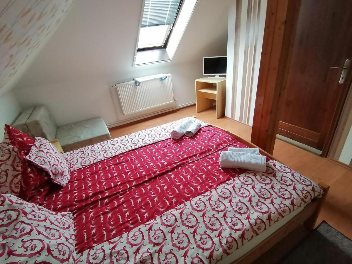 Joos Apartman Sárvár Extérieur photo