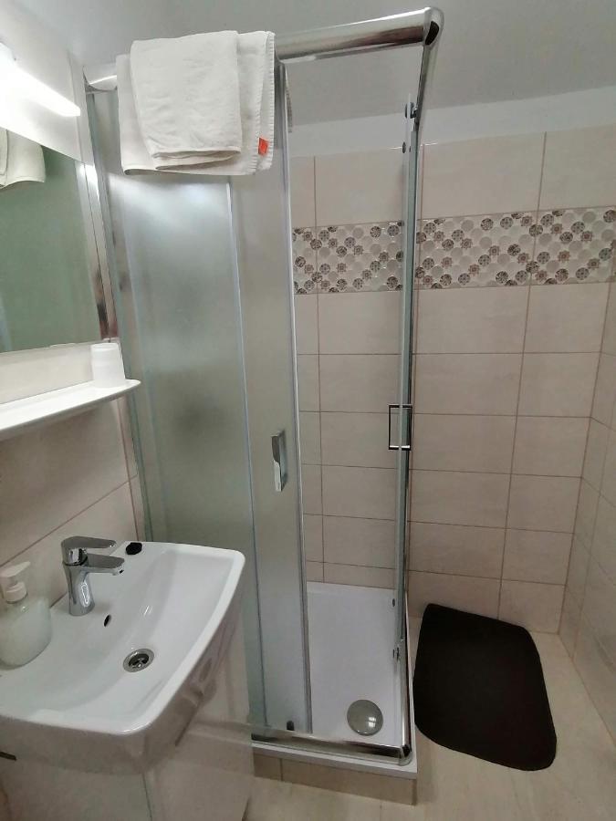 Joos Apartman Sárvár Extérieur photo