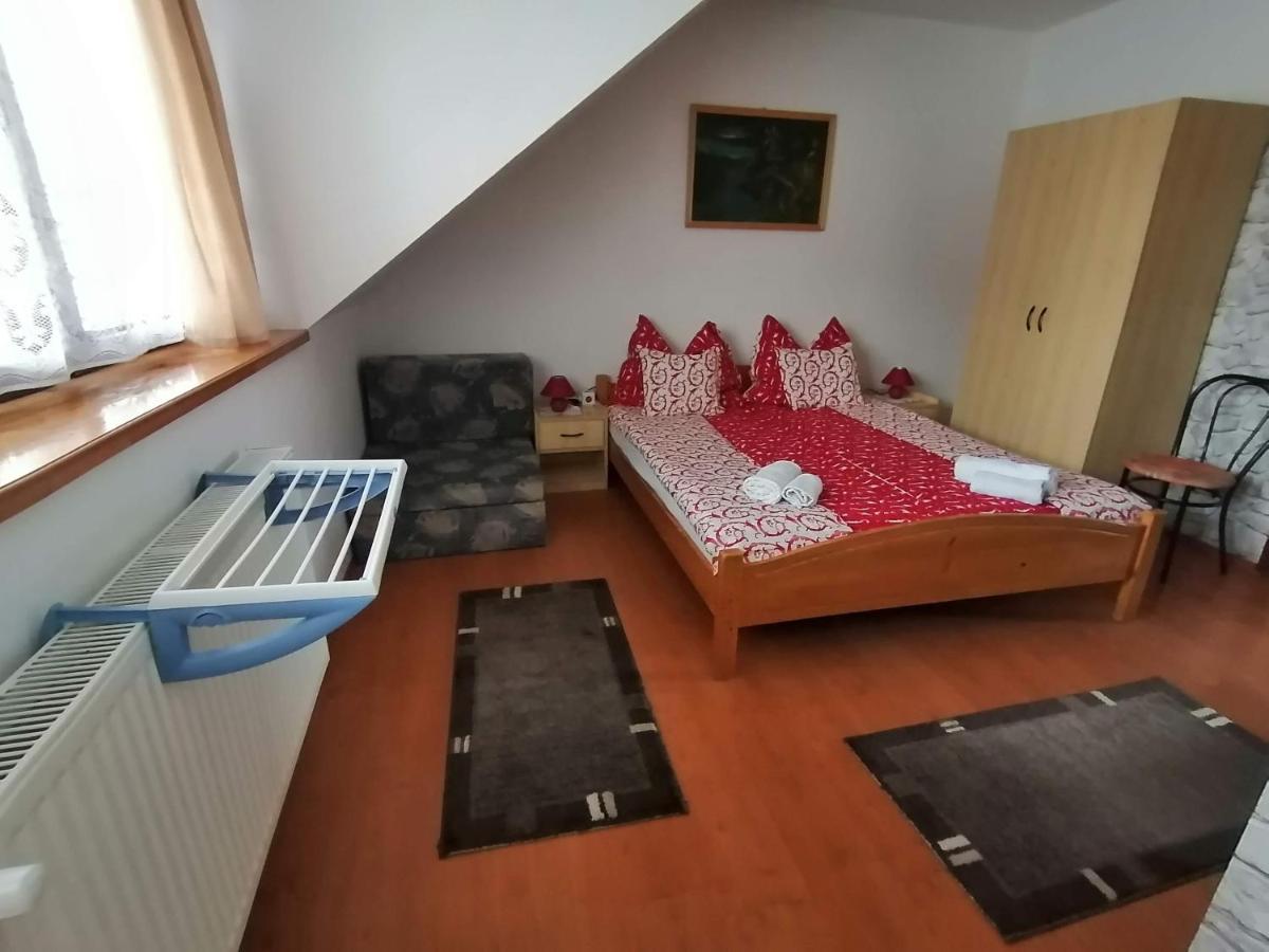 Joos Apartman Sárvár Extérieur photo